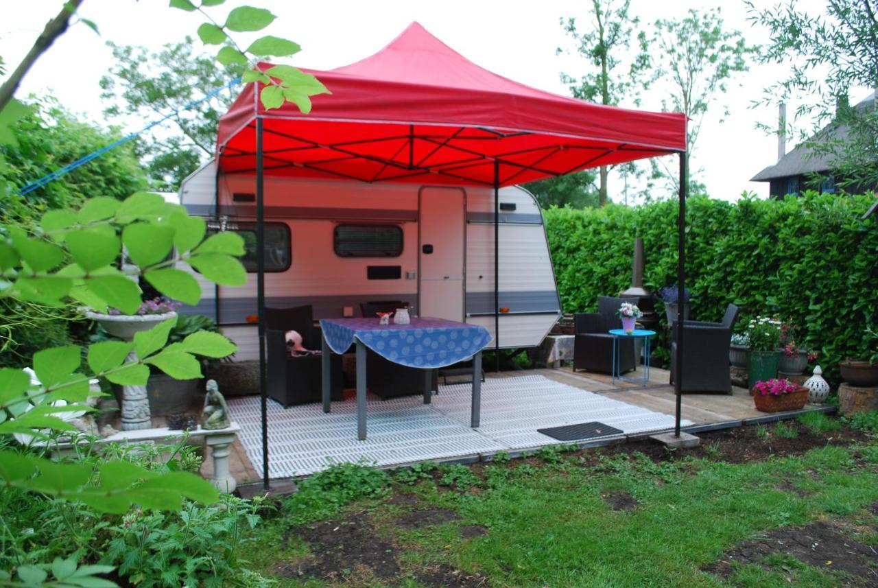 B&B Oeland Caravan "Juf Jansen" Ottoland Exterior foto